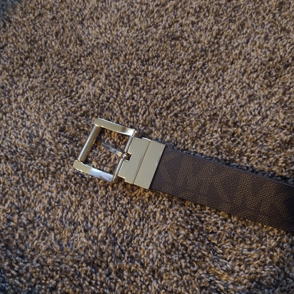 Michael Kors cognac color belt - Picture 5 of 5